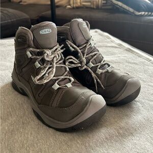 Keen Dark Gray/Brown Outdoor Boots